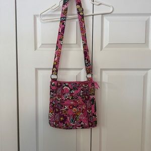 Vera Bradley Disney Just Mousing Around Hipster Bag